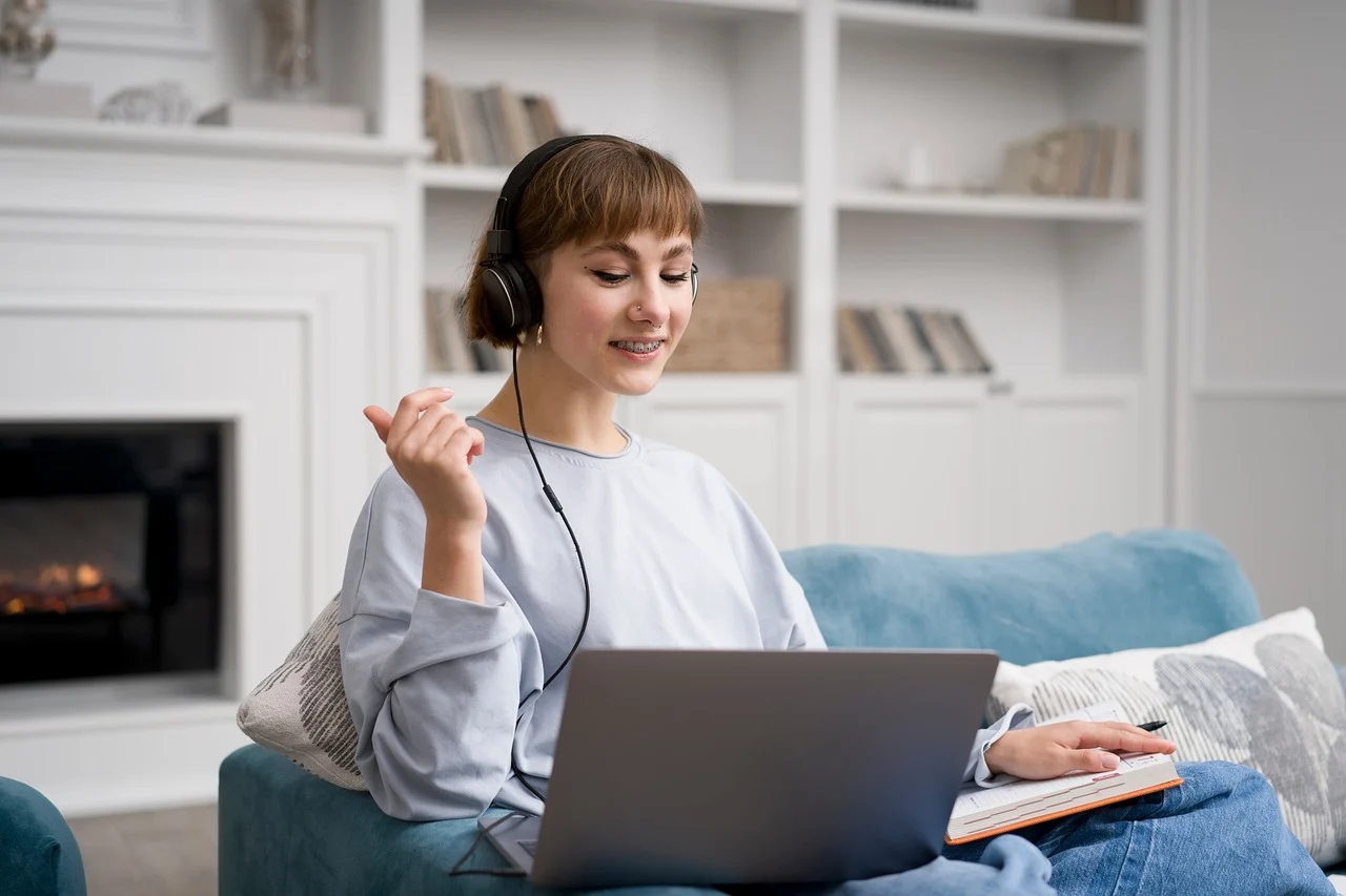 Retail professional learning online
